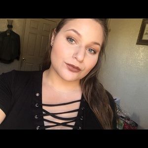 Meet your Posher, Gabriela